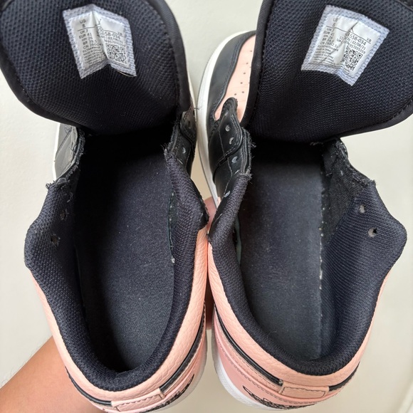 Air Jordan 1 Low Crimson Tint Black/White - Picture 8 of 10
